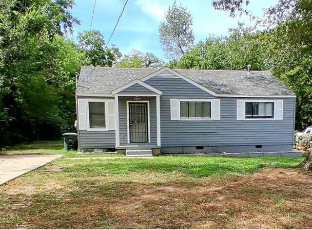 3075 Debby