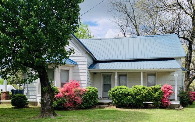 8382 Highway 142