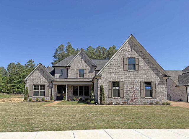 350 Rolling Grove