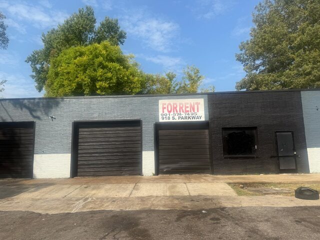 918 Parkway