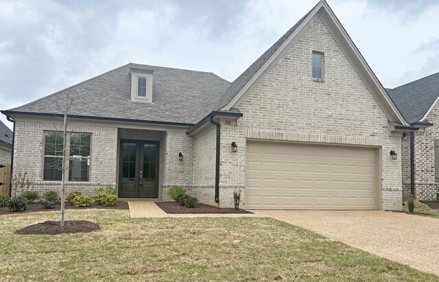 200 Green Willow