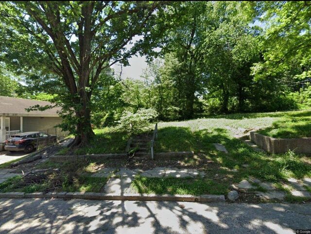 1301 Englewood