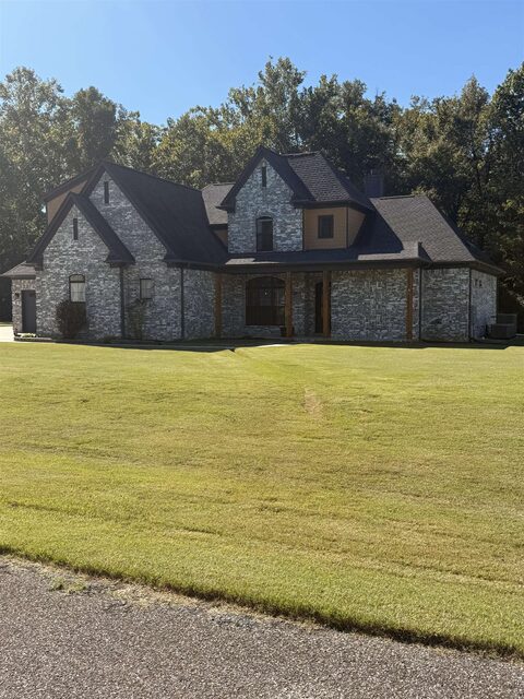 205 Hanover