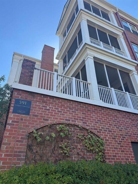 591 Lexington Club