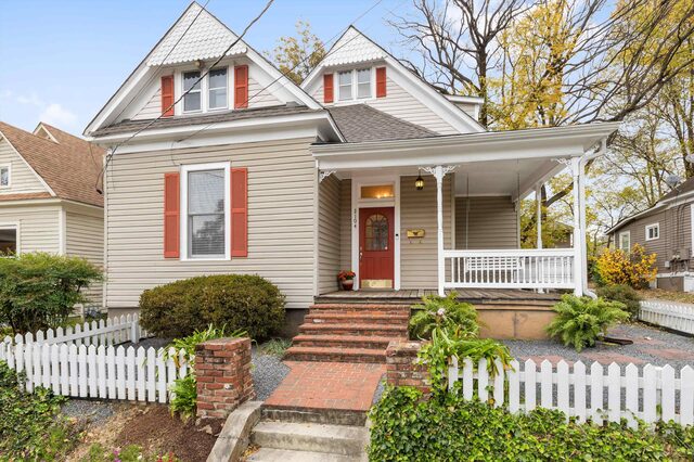 2104 Vinton
