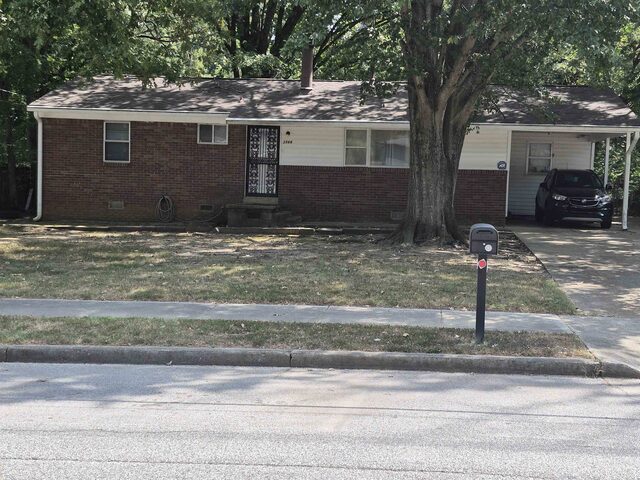3566 Ladue