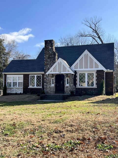 2115 Hallwood