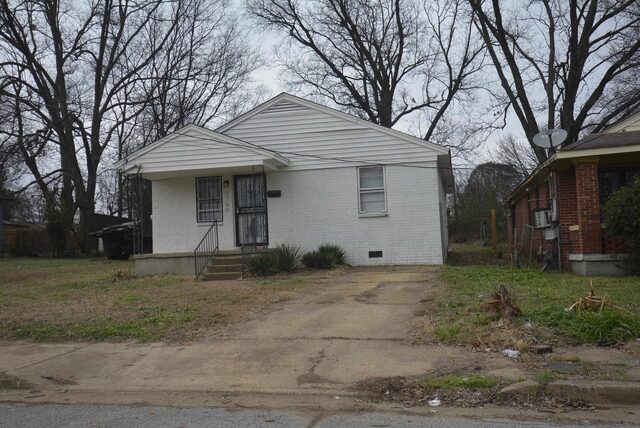 1766 Eldridge