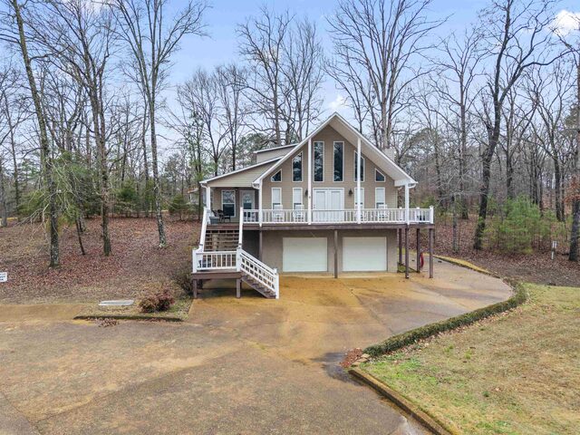 11 Elks Landing