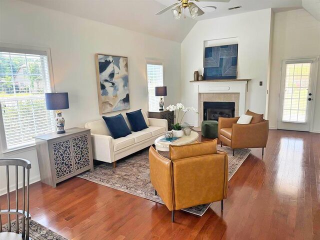 5524 Fountain Bay