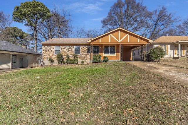 3204 Applewood