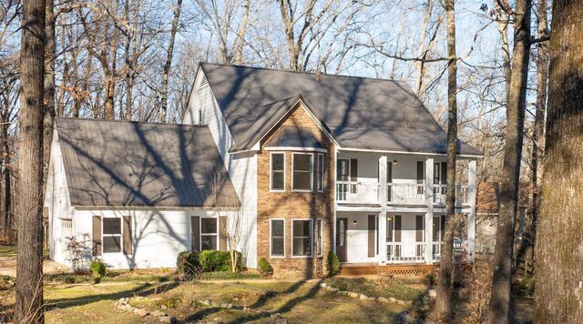 310 Walnut Bend