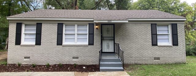 1680 Haywood