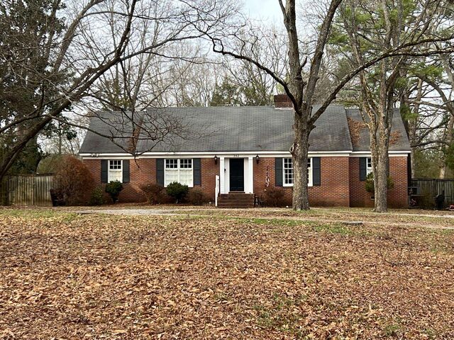 262 Poplar