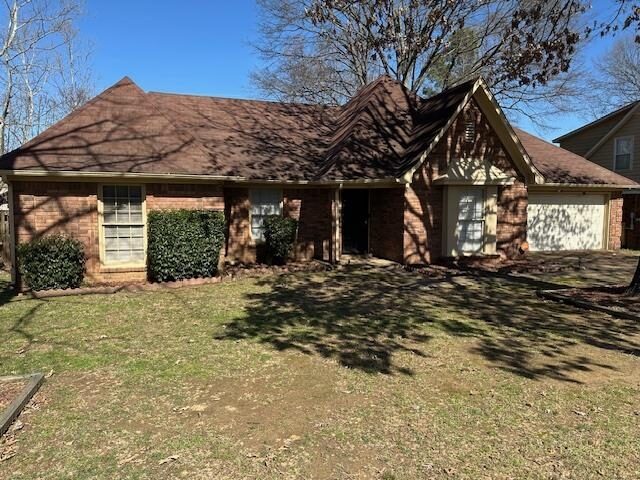 7210 Woodshire