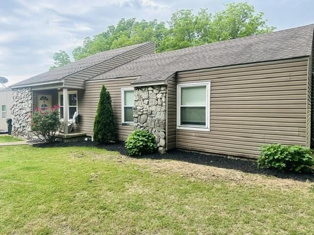 127 Walton Loop