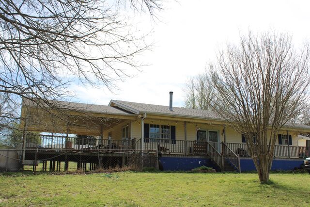 1648 Dry Hill