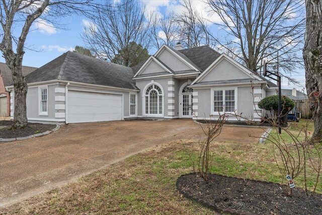 8561 Overcup Oaks