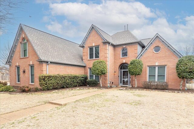 1376 Hunters Mill