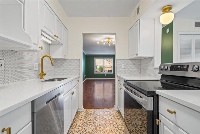 533 Peabody