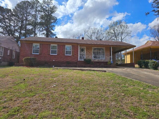3491 Hallbrook