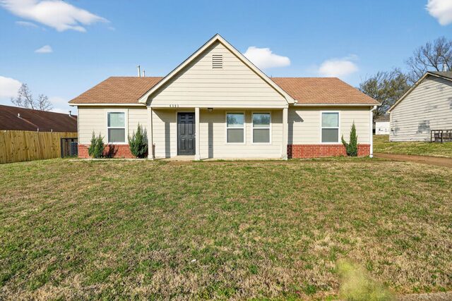 4393 Bishop Hills