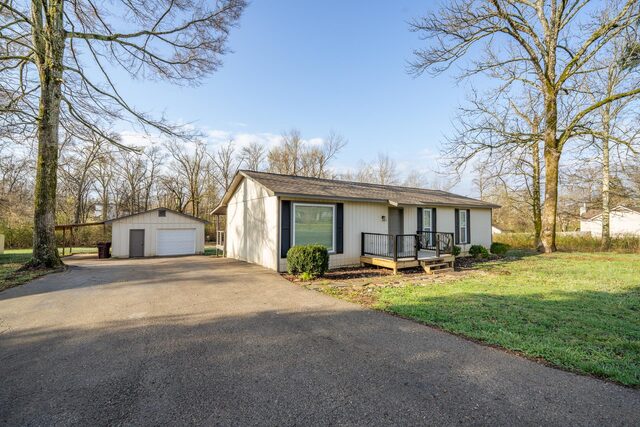 435 Cedar
