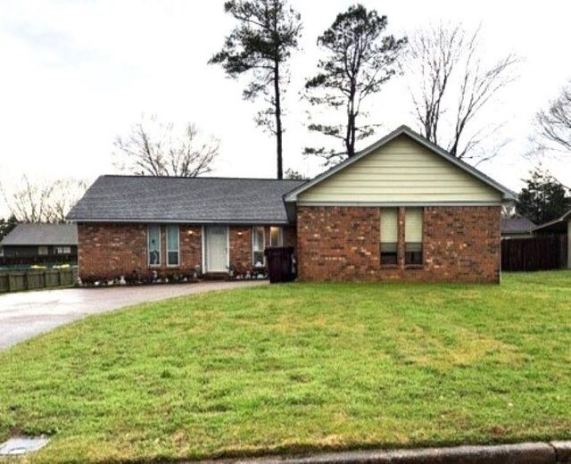 1099 Simmons Ridge