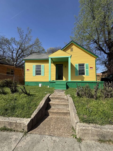 2548 Park