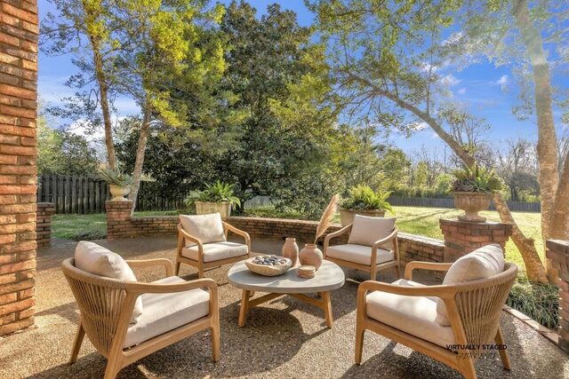 2660 Dibrell Trail