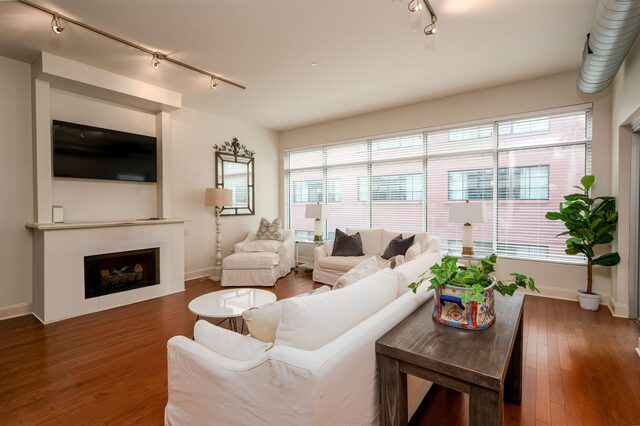465 Main