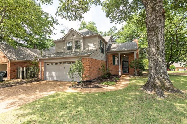 1447 Wood Trail