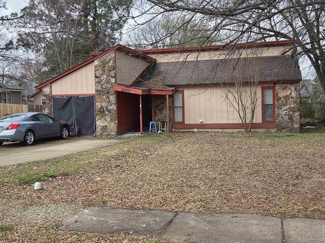 4305 Creekbed