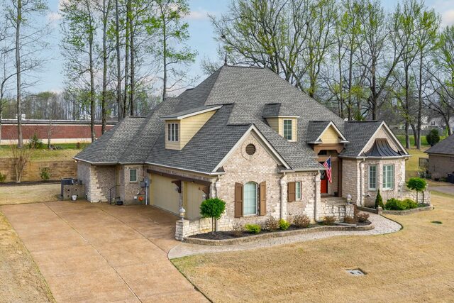 104 Lochmeade