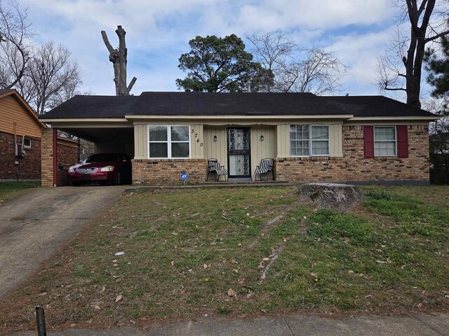 3740 Ladue
