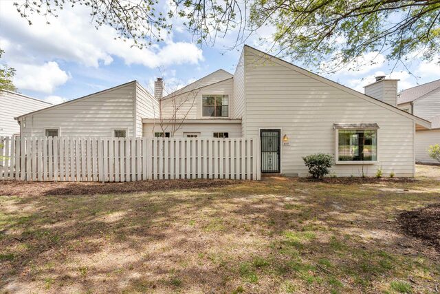 8117 Mistywood