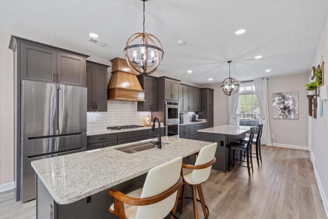 3526 Shea