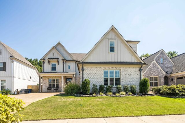 10249 Evergreen Manor