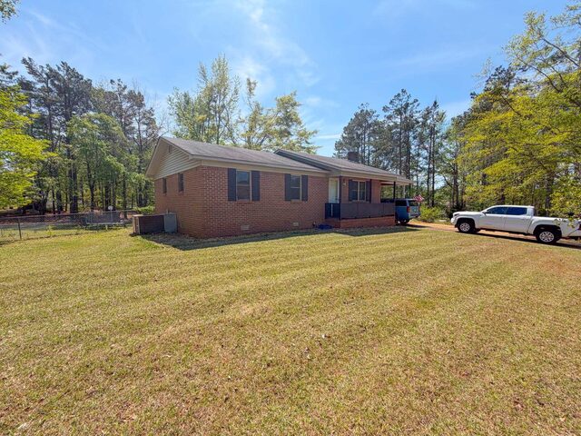 1549 Whitehouse