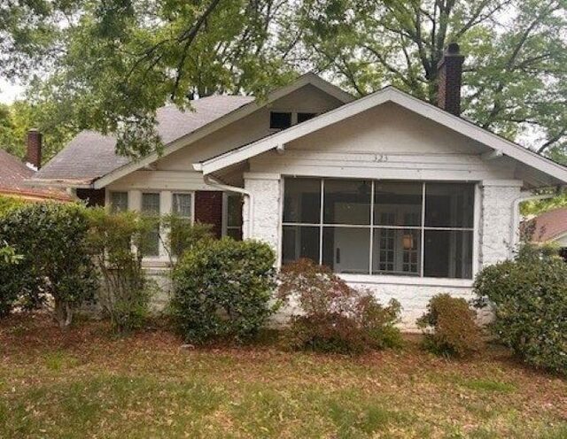 323 Hawthorne
