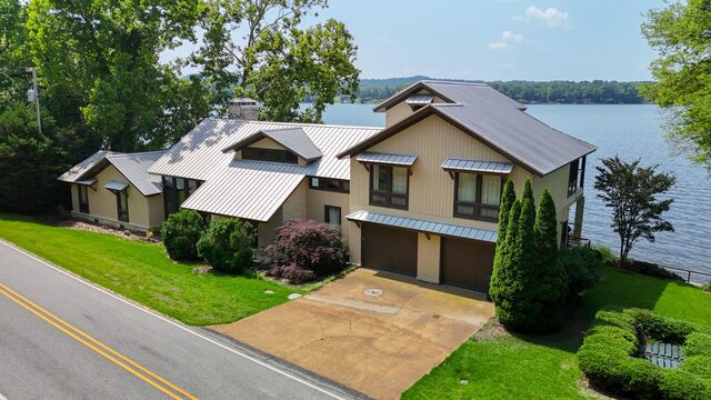 8535 Riverton Rose Trail