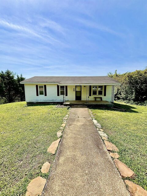 471 Hillcrest