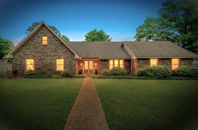 1551 Cordova