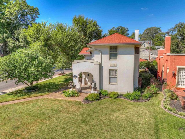717 Mclean