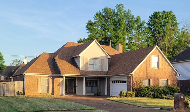8977 Chimneyrock