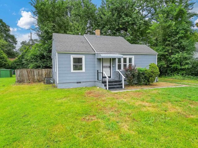 906 Wrenwood