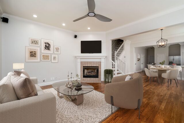 140 Marina Point