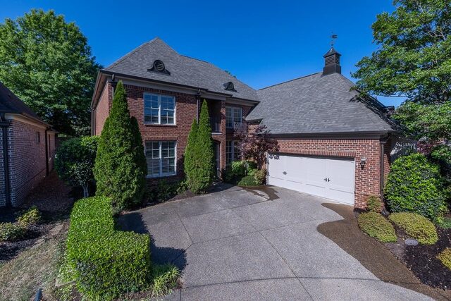 3077 Poplar Grove