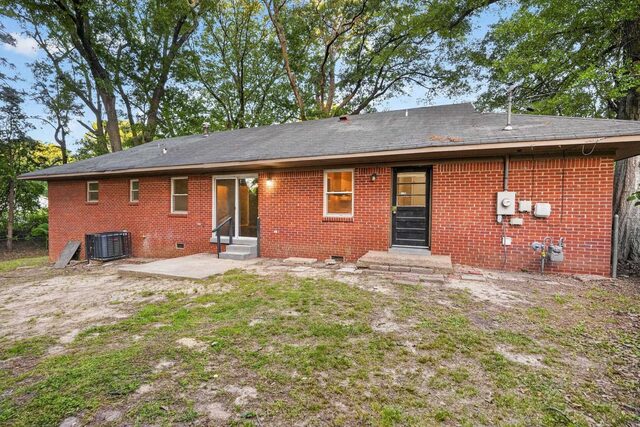 3710 Hermitage