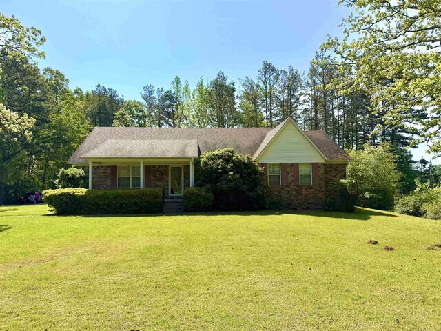3010 Powell Chapel